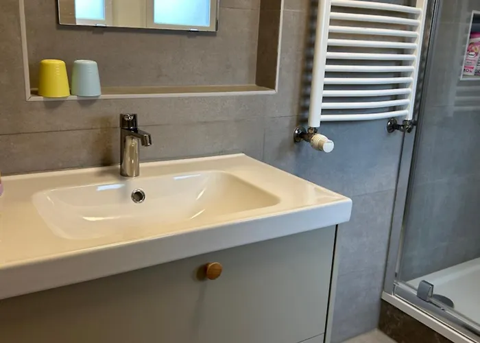 Chez Zhang Дифферданж