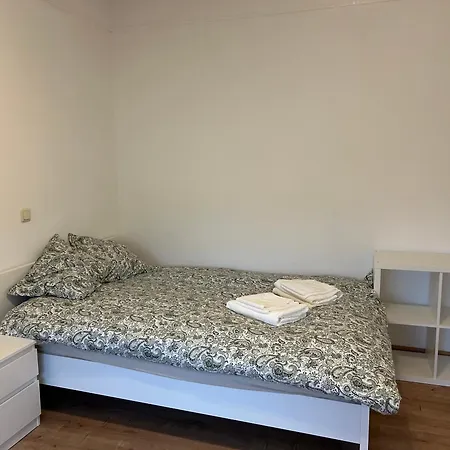Double Chez Zhang Capsule hotel *