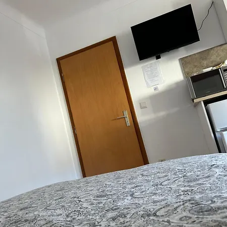 Double Chez Zhang Capsule hotel