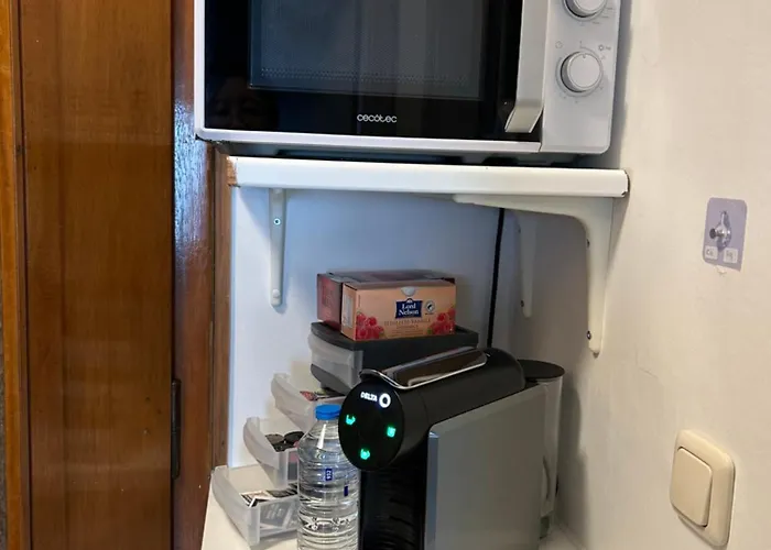 Chez Zhang 캡슐호텔 디페르당주